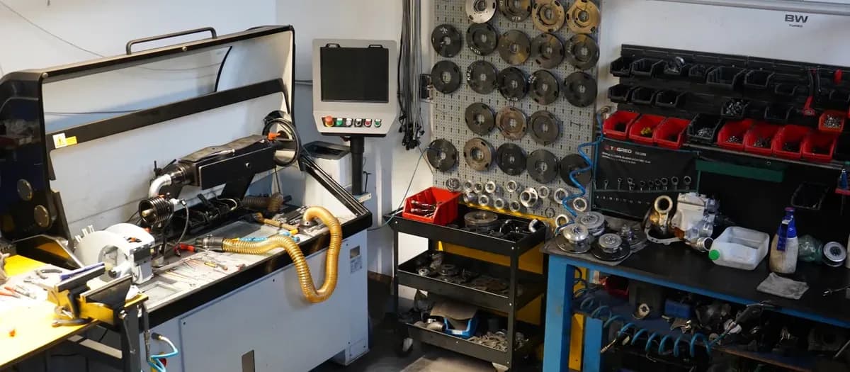 Stanowiska regeneracji turbosprężarek w warsztacie BW Turbo